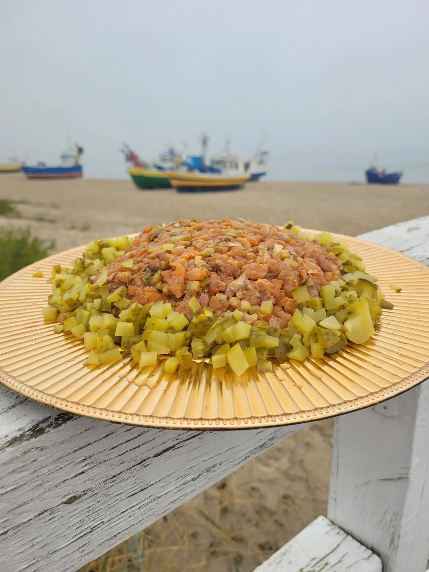 Tatar z łososia